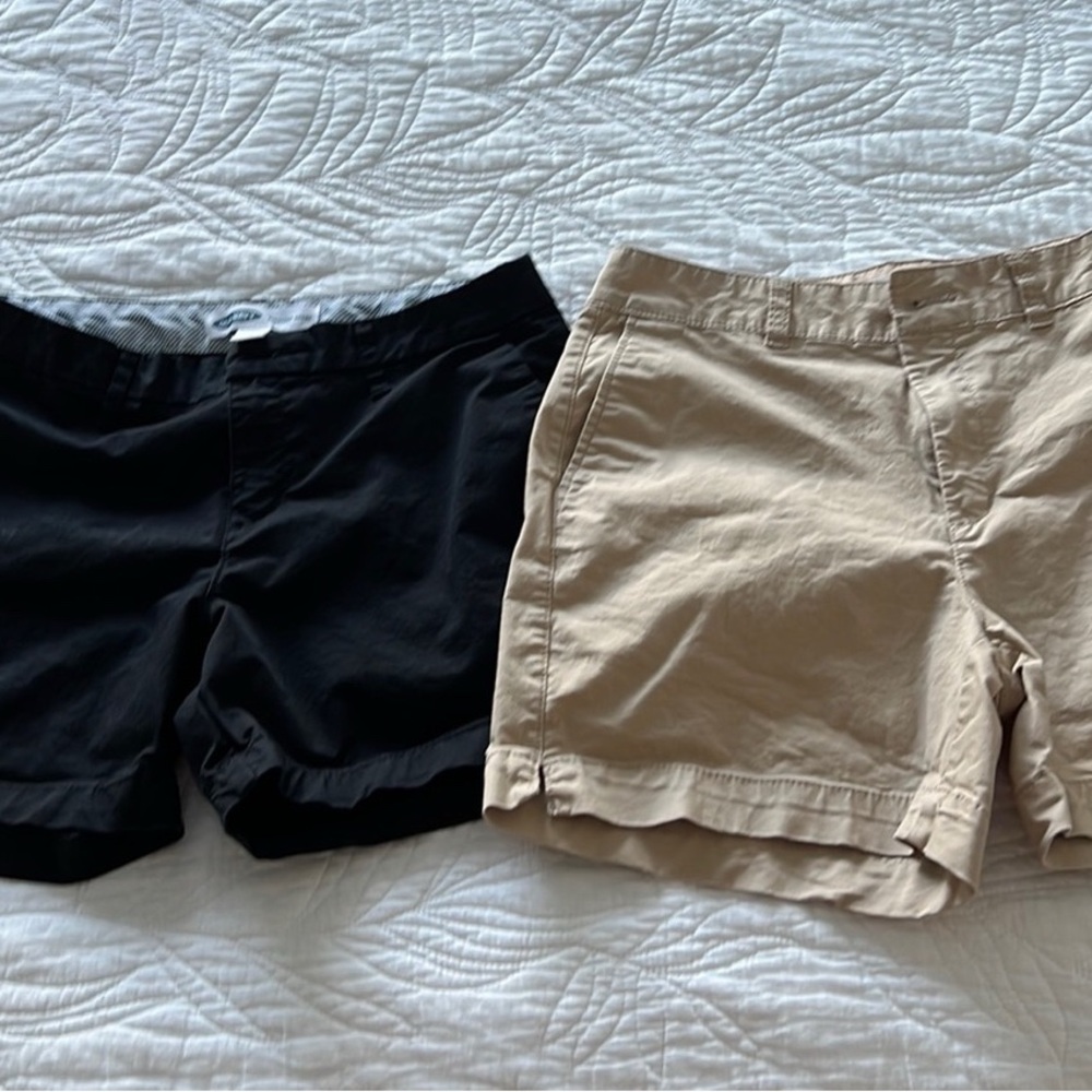 Old Navy Women's Black and Tan (2 pair) everyday shorts